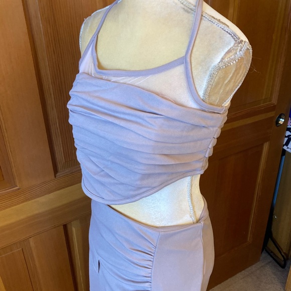 Ruched Crop Cami Top & Split Skirt Set. - Picture 11 of 15